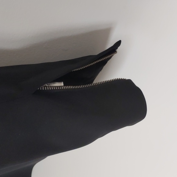 Laura Black Blazer, Button Front, Pockets, 8 - Picture 4 of 14